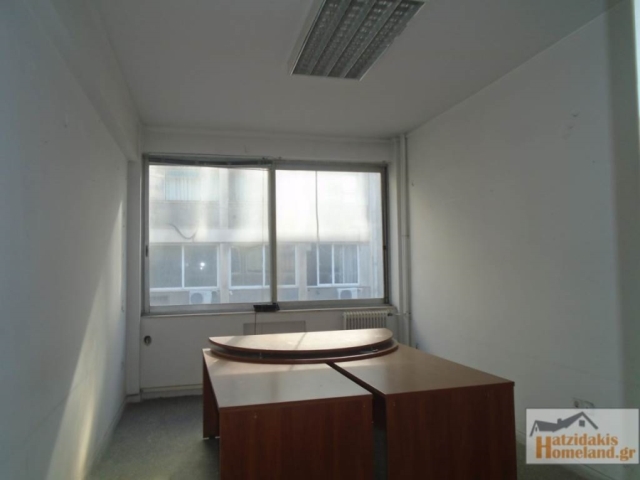 (For Rent) Commercial Office || Piraias/Piraeus - 283 Sq.m, 1.400€ 