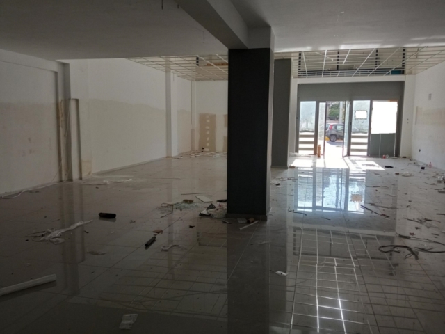 (For Rent) Commercial Retail Shop || Athens Center/Ilioupoli - 300 Sq.m, 2.600€ 