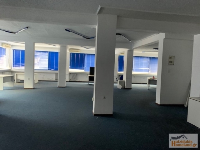 (For Rent) Commercial Office || Piraias/Piraeus - 235 Sq.m, 1.200€ 