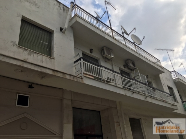 (For Sale) Residential Building || Piraias/Piraeus - 690 Sq.m, 550.000€ 