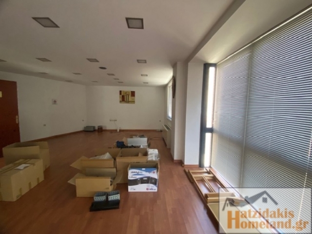 (For Rent) Commercial Office || Piraias/Piraeus - 150 Sq.m, 1.200€ 