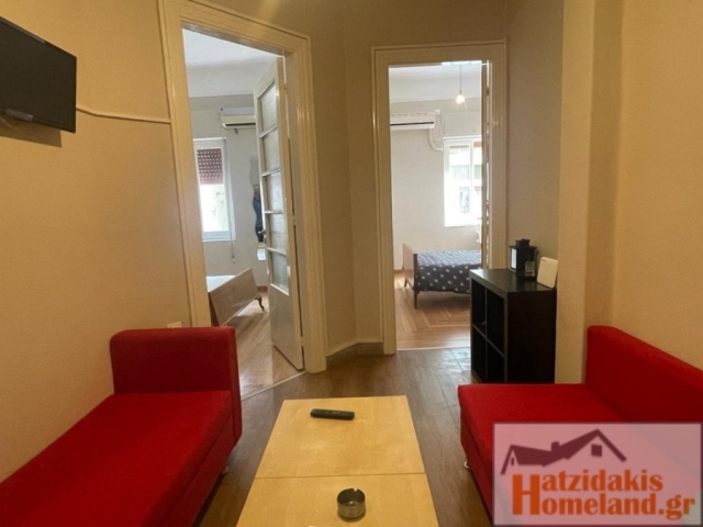 (For Sale) Residential Apartment || Piraias/Piraeus - 82 Sq.m, 3 Bedrooms, 230.000€ 