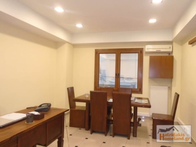 (For Sale) Commercial Office || Piraias/Piraeus - 129 Sq.m, 200.000€ 