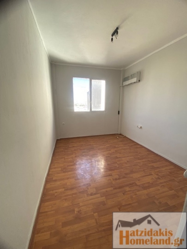 (For Rent) Commercial Office || Piraias/Piraeus - 16 Sq.m, 110€ 