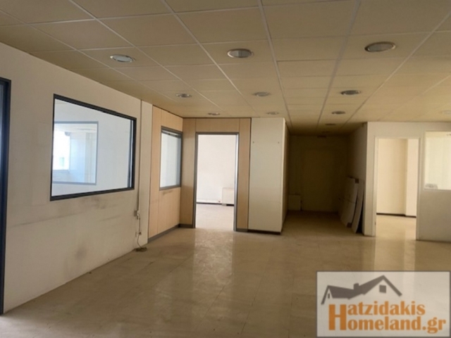 (For Sale) Commercial Office || Piraias/Piraeus - 292 Sq.m, 350.000€ 