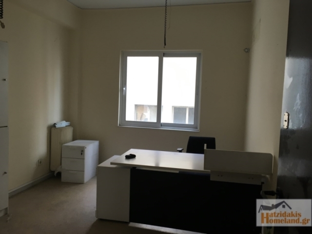 (For Sale) Commercial Office || Piraias/Piraeus - 15 Sq.m, 20.000€ 