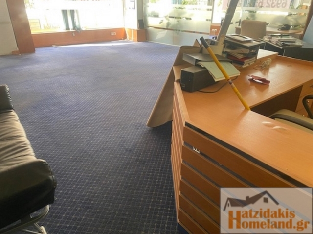 (For Rent) Commercial Office || Piraias/Piraeus - 70 Sq.m, 700€ 