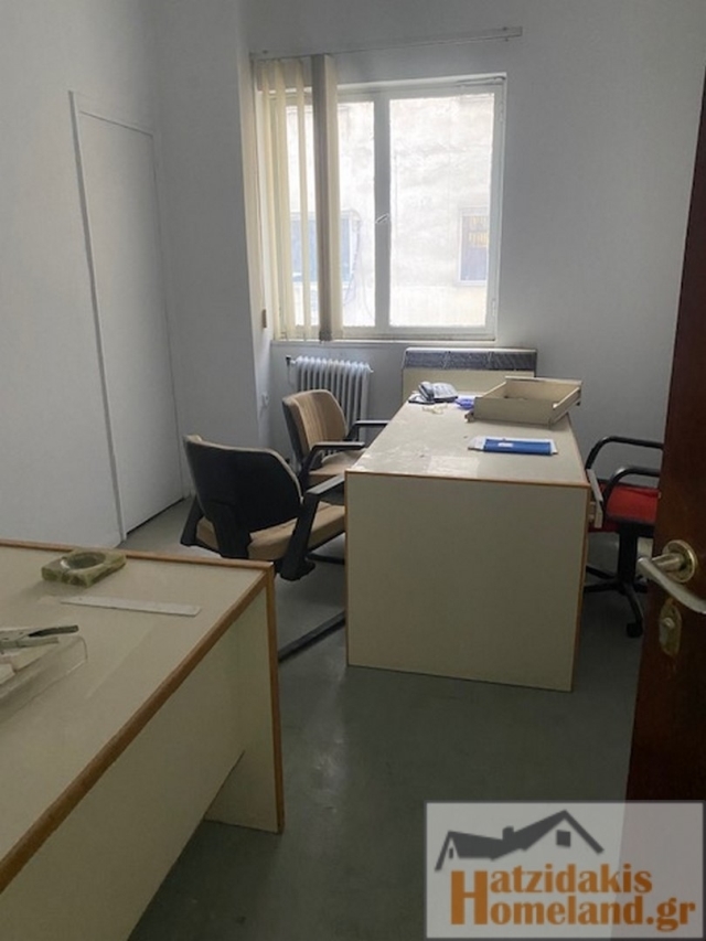 (For Rent) Commercial Office || Piraias/Piraeus - 15 Sq.m, 110€ 