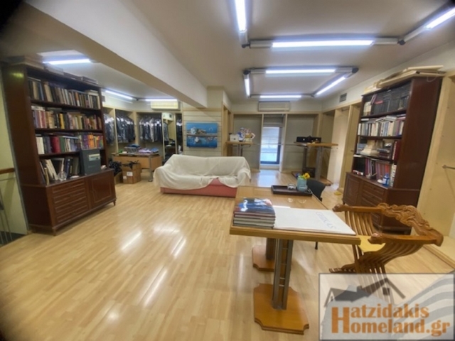 (For Rent) Commercial Retail Shop || Piraias/Piraeus - 256 Sq.m, 5.000€ 