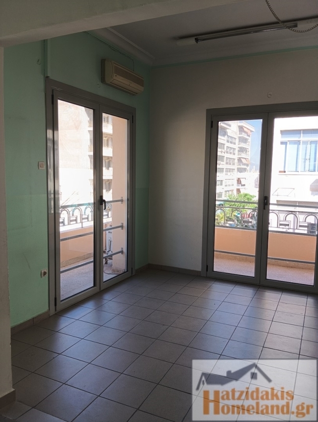 (For Sale) Commercial Building || Piraias/Piraeus - 541 Sq.m, 1.550.000€ 