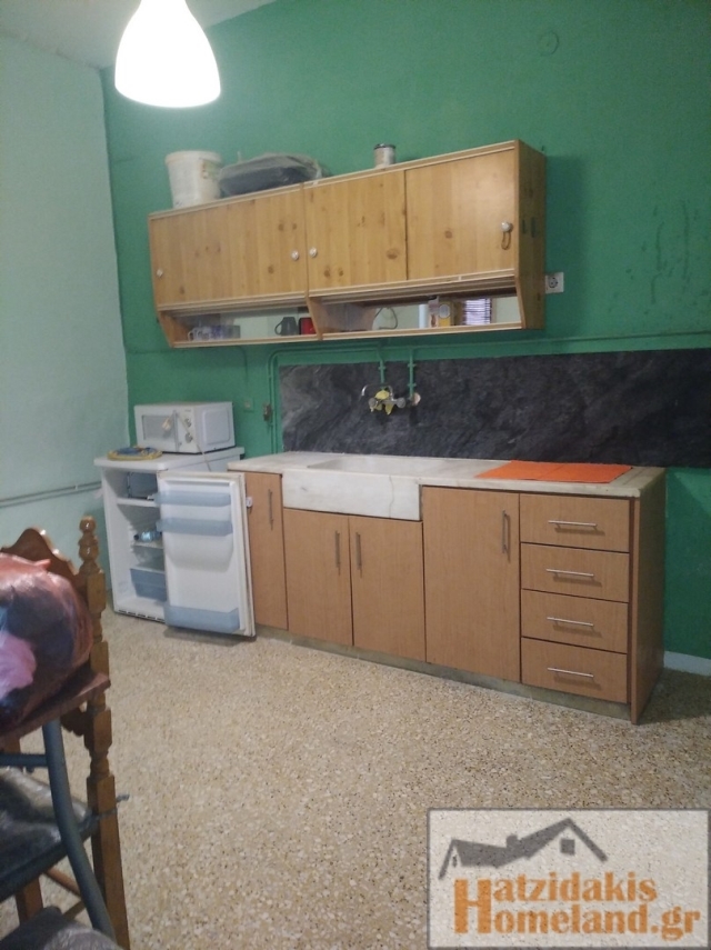 (For Sale) Residential Apartment || Piraias/Piraeus - 86 Sq.m, 3 Bedrooms, 100.000€ 