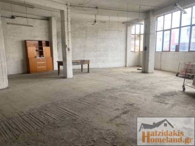 (Προς Πώληση) Επαγγελματικός Χώρος Κτίριο || Πειραιάς/Πειραιάς - 888 τ.μ, 850.000€ 