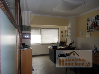 (Προς Πώληση) Επαγγελματικός Χώρος Γραφείο || Πειραιάς/Πειραιάς - 300 τ.μ, 550.000€ 