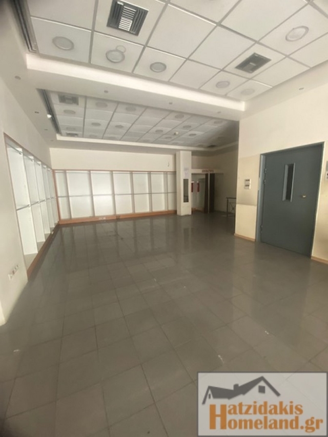 (Προς Ενοικίαση) Επαγγελματικός Χώρος Κτίριο || Πειραιάς/Πειραιάς - 480 τ.μ, 6.000€ 
