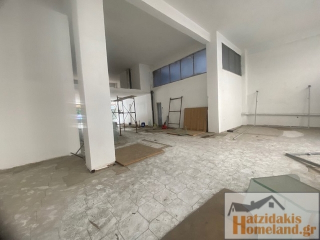 (Προς Πώληση) Επαγγελματικός Χώρος Κατάστημα || Πειραιάς/Πειραιάς - 570 τ.μ, 1.100.000€ 