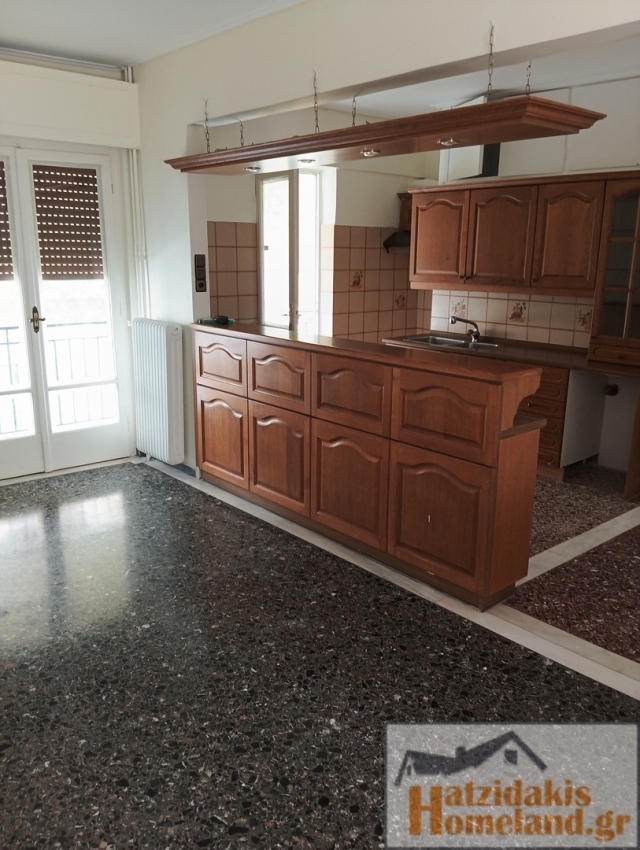 (Προς Ενοικίαση) Κατοικία Οροφοδιαμέρισμα || Πειραιάς/Πειραιάς - 80 τ.μ, 2 Υ/Δ, 800€ 