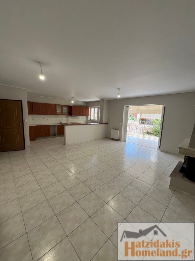 (For Sale) Residential Floor Apartment || Piraias/Piraeus - 97 Sq.m, 2 Bedrooms, 220.000€ 