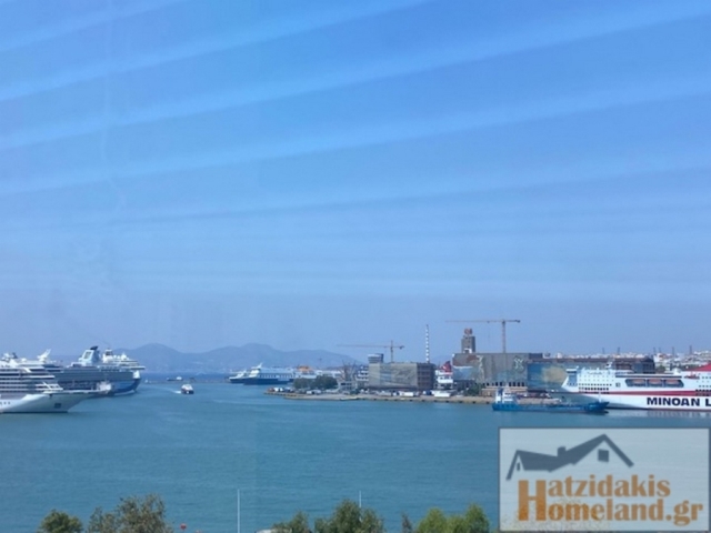 (Προς Ενοικίαση) Επαγγελματικός Χώρος Γραφείο || Πειραιάς/Πειραιάς - 265 τ.μ, 3.800€ 