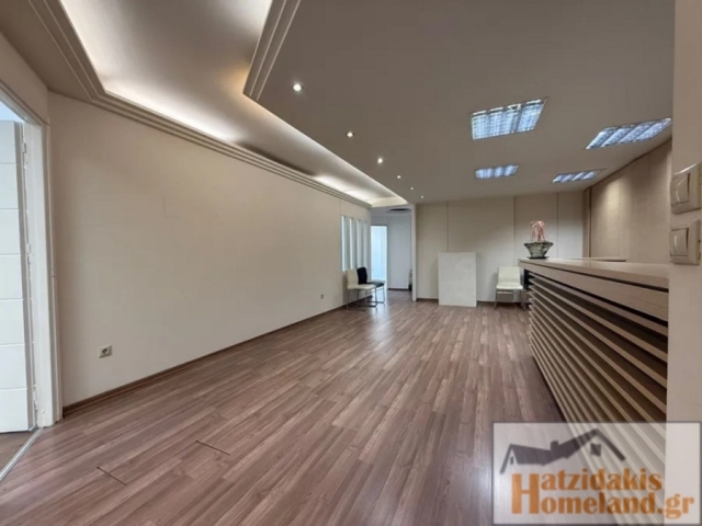 (For Rent) Commercial Office || Piraias/Piraeus - 151 Sq.m, 1.250€ 