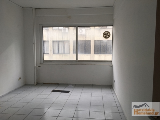 (For Rent) Commercial Office || Piraias/Piraeus - 17 Sq.m, 150€ 