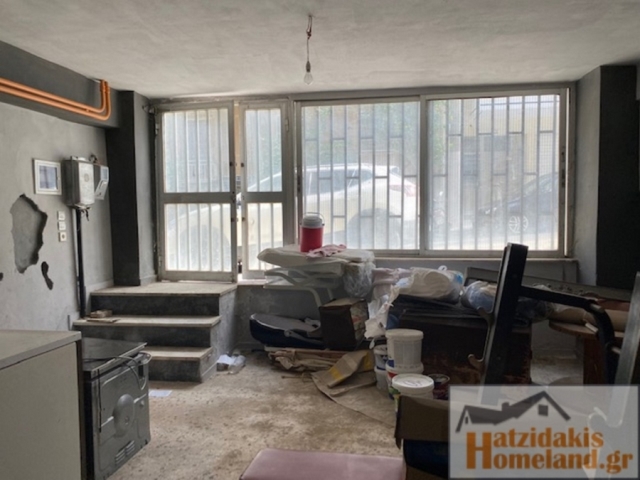 (Προς Ενοικίαση) Επαγγελματικός Χώρος Κατάστημα || Πειραιάς/Πειραιάς - 100 τ.μ, 450€ 