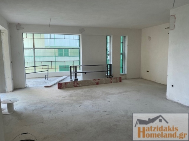 (For Sale) Residential Floor Apartment || Piraias/Piraeus - 98 Sq.m, 3 Bedrooms, 360.000€ 