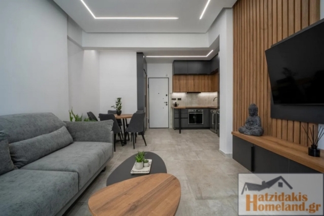 (For Sale) Residential Apartment || Piraias/Piraeus - 55 Sq.m, 1 Bedrooms, 185.000€ 