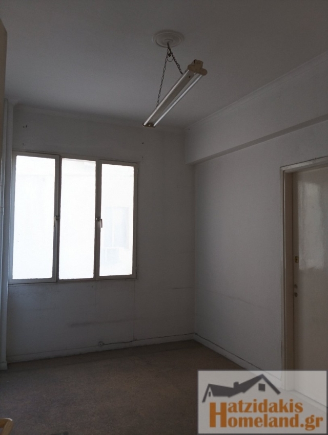 (For Sale) Commercial Office || Piraias/Piraeus - 14 Sq.m, 26.000€ 