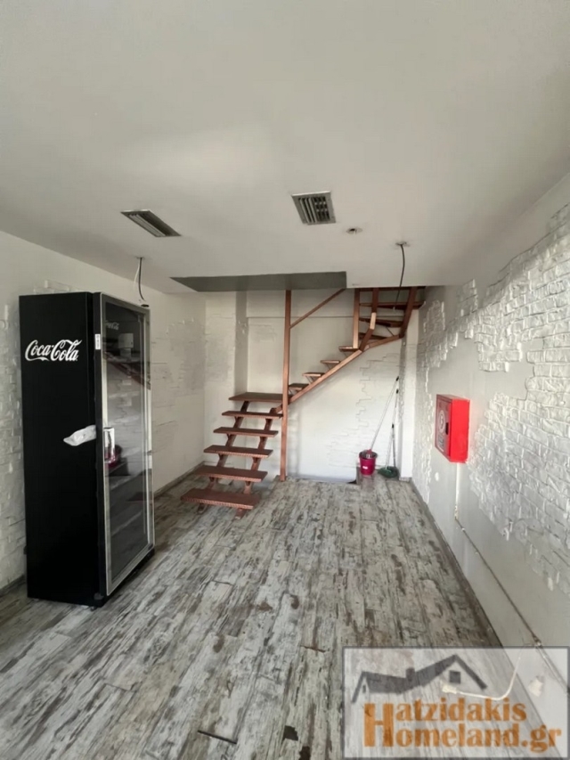 (For Sale) Commercial Retail Shop || Piraias/Piraeus - 85 Sq.m, 500.000€ 