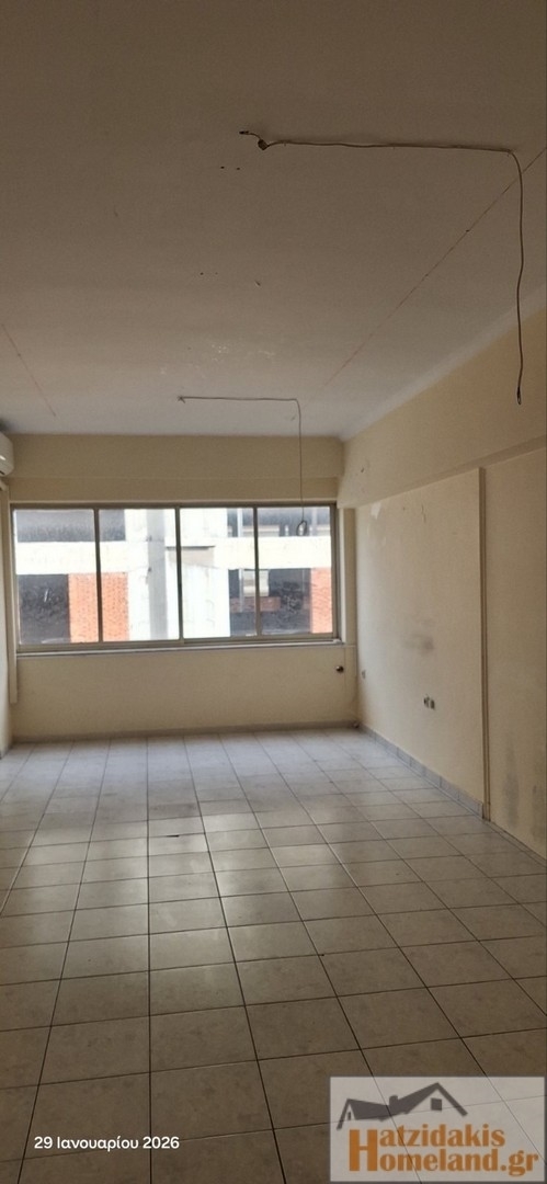(For Rent) Commercial Office || Piraias/Piraeus - 27 Sq.m, 200€ 