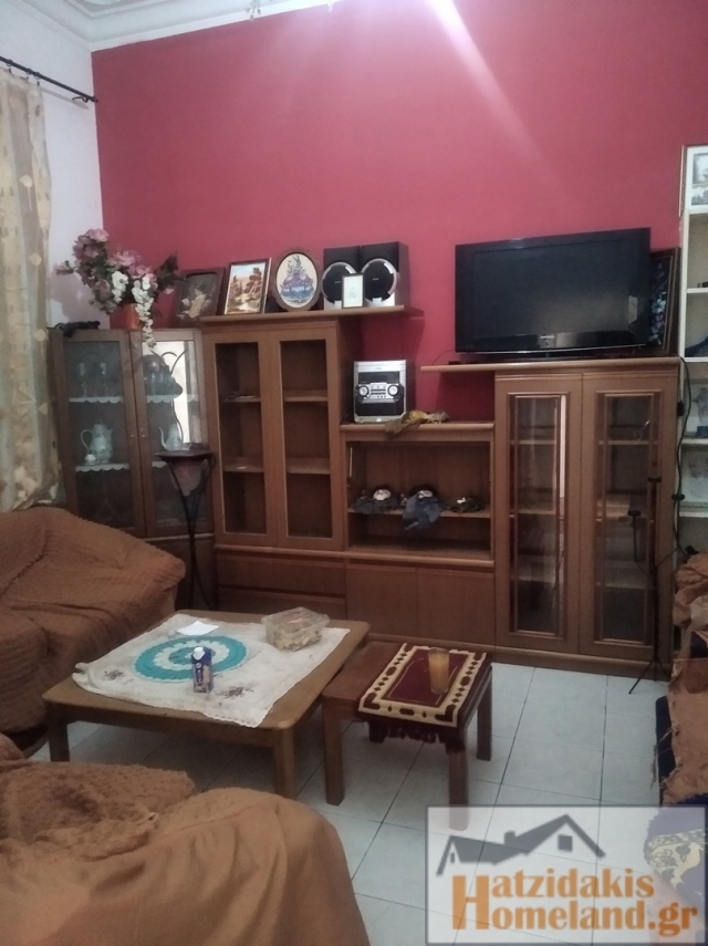 (For Sale) Residential Floor Apartment || Piraias/Piraeus - 78 Sq.m, 2 Bedrooms, 100.000€ 