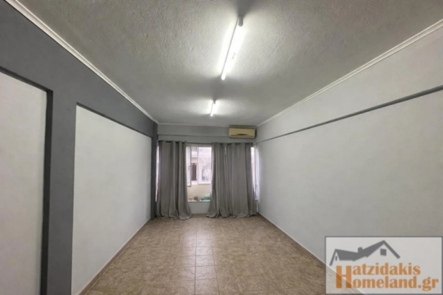 (For Rent) Commercial Office || Piraias/Piraeus - 20 Sq.m, 200€ 