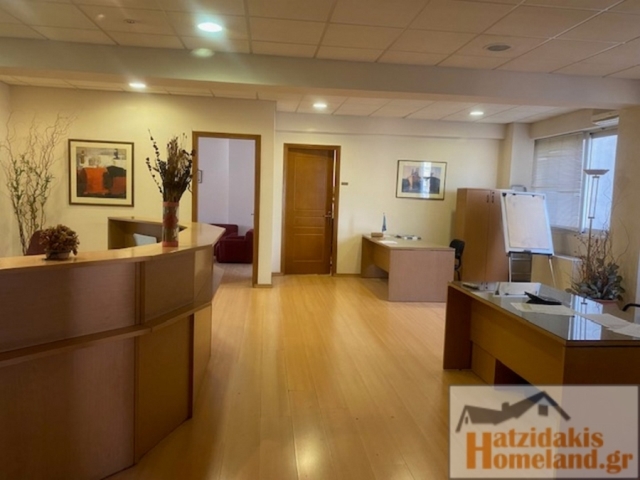 (Προς Ενοικίαση) Επαγγελματικός Χώρος Γραφείο || Πειραιάς/Πειραιάς - 241 τ.μ, 2.500€ 