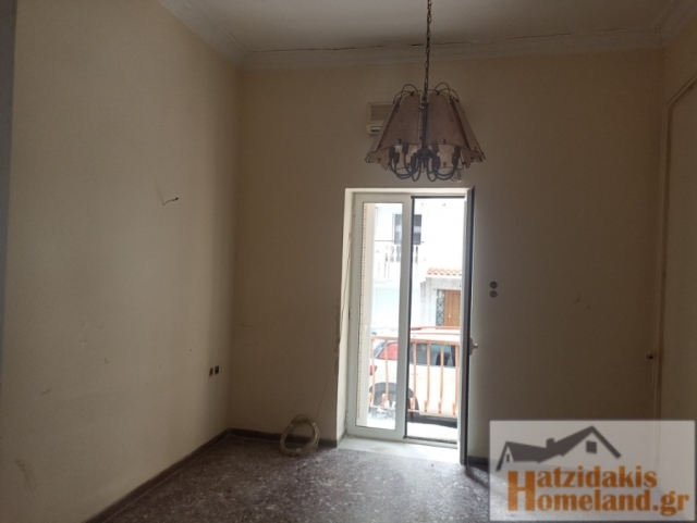 (Προς Πώληση) Κατοικία Διαμέρισμα || Πειραιάς/Πειραιάς - 40 τ.μ, 1 Υ/Δ, 105.000€ 