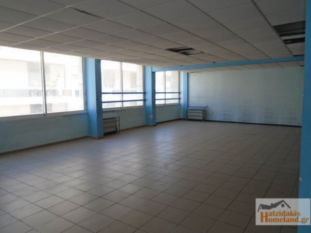(Προς Ενοικίαση) Επαγγελματικός Χώρος Κτίριο || Πειραιάς/Πειραιάς - 1.706 τ.μ, 20.000€ 