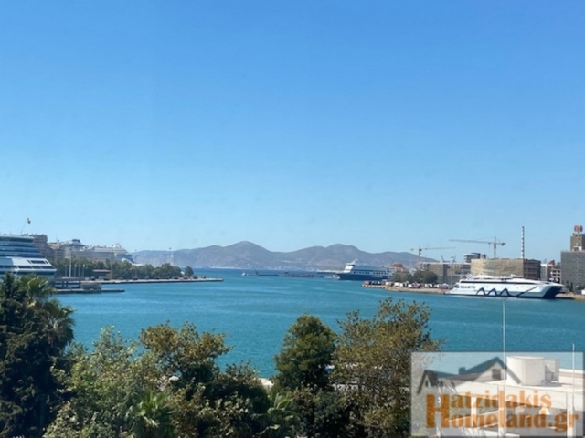 (For Rent) Commercial Office || Piraias/Piraeus - 235 Sq.m, 3.000€ 