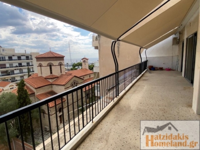(Προς Ενοικίαση) Κατοικία Μεζονέτα || Πειραιάς/Πειραιάς - 100 τ.μ, 2 Υ/Δ, 850€ 