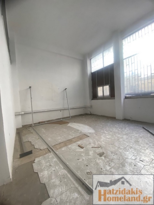 (Προς Ενοικίαση) Επαγγελματικός Χώρος Κατάστημα || Πειραιάς/Πειραιάς - 570 τ.μ, 5.500€ 