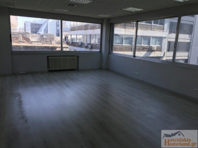 (For Rent) Commercial Office || Piraias/Piraeus - 216 Sq.m, 2.000€ 