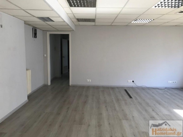 (For Rent) Commercial Office || Piraias/Piraeus - 216 Sq.m, 2.000€ 