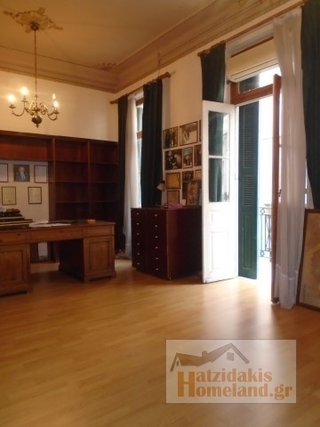 (For Sale) Commercial Building || Piraias/Piraeus - 480 Sq.m, 1.200.000€ 