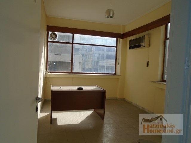 (For Rent) Commercial Office || Piraias/Piraeus - 39 Sq.m, 350€ 